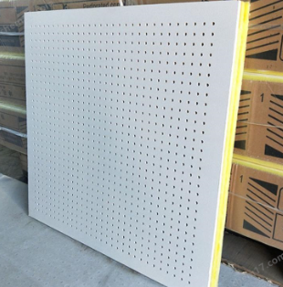 穿孔吸音板