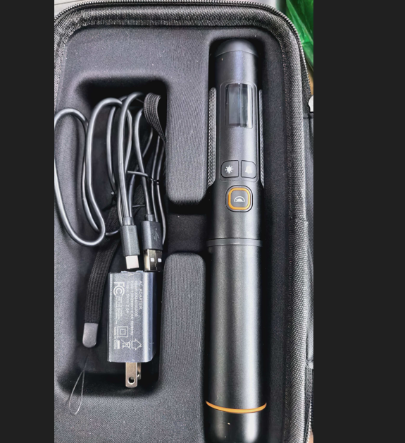 手电筒，磁吸，安全带割刀，破窗器快速排查酒精棒